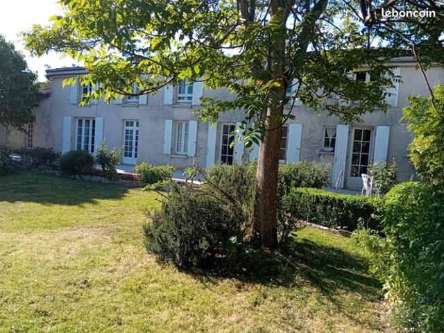 Maison vente à Saint-Jean-d'Angély, Bresdon