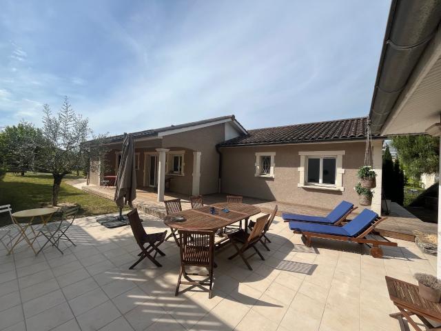 Maison vente à Bourg-en-Bresse, Jassans-riottier
