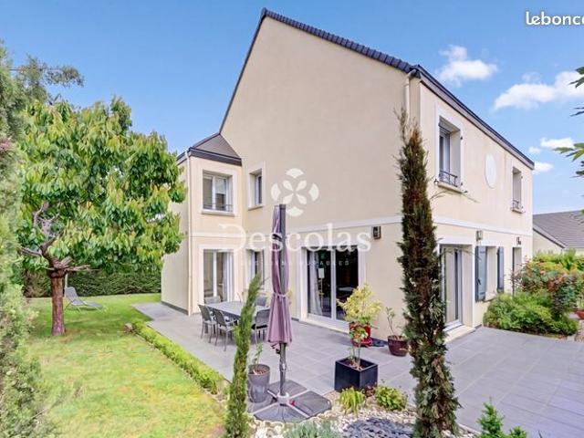 Maison vente à Saint-Germain-en-Laye, Saint-germain-en-laye