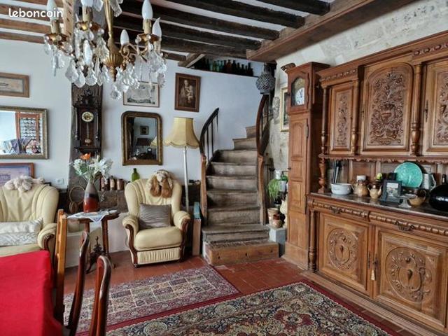 Maison vente à Lisieux, Normandie