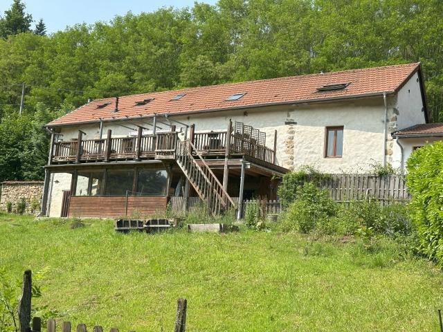 Maison vente à Châtel-montagne