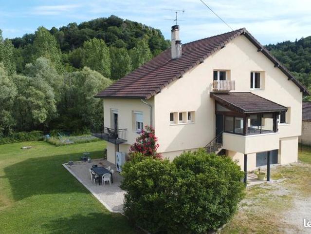 Maison vente à Lons-le-Saunier, Largillay-marsonnay