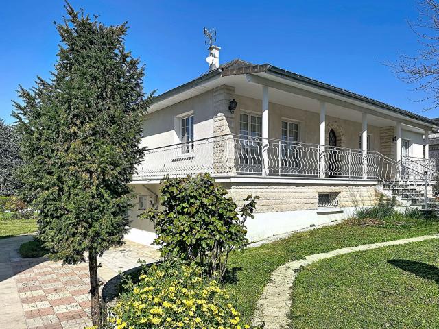 Maison vente à Poitiers, Buxerolles