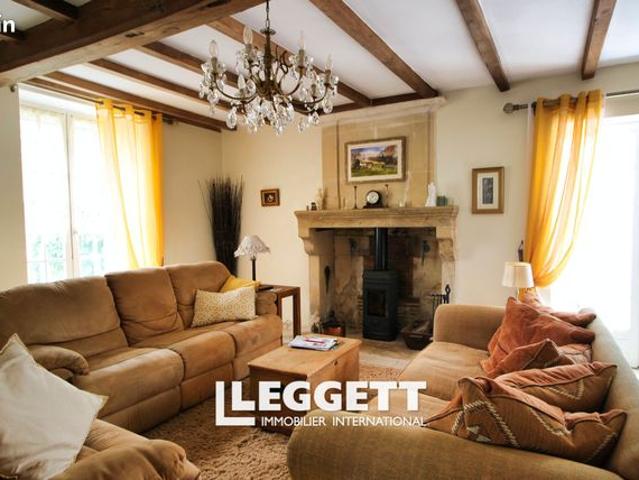 Maison vente à Saint-Jean-d'Angély, Saleignes