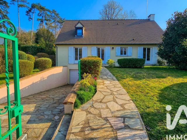 Maison vente à Saint-Germain-en-Laye, L'etang-la-ville