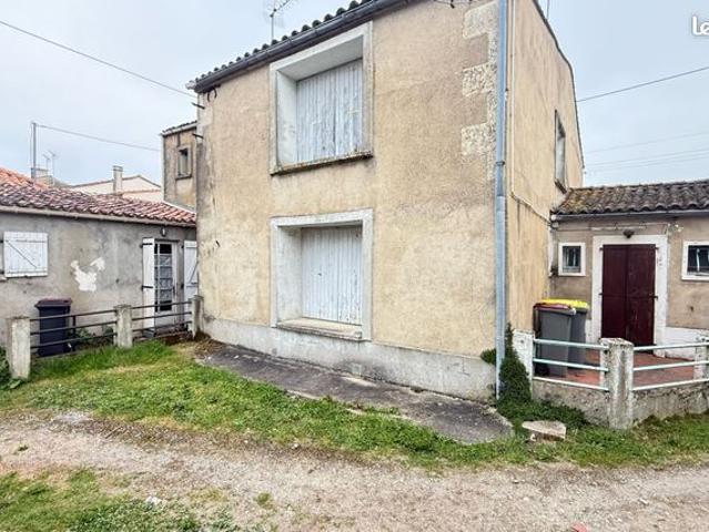 Maison vente à Niort, Coulon