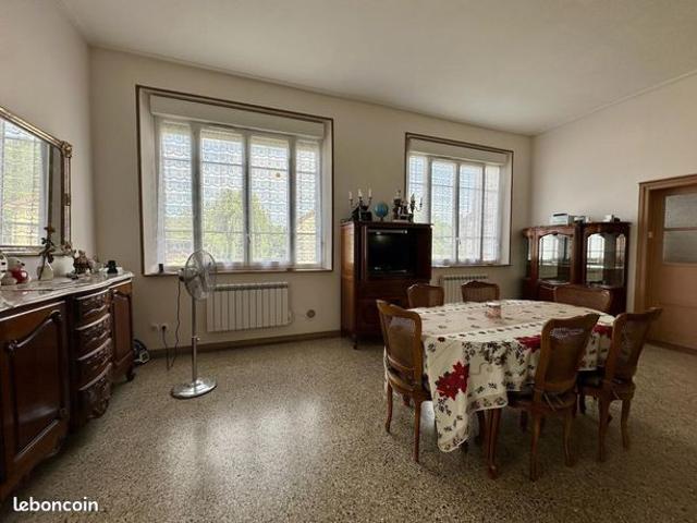 Maison vente à Châlons-en-Champagne, Les Charmontois