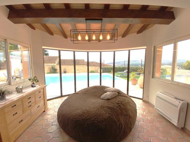 Maison vente à France métropolitaine, Ceyreste