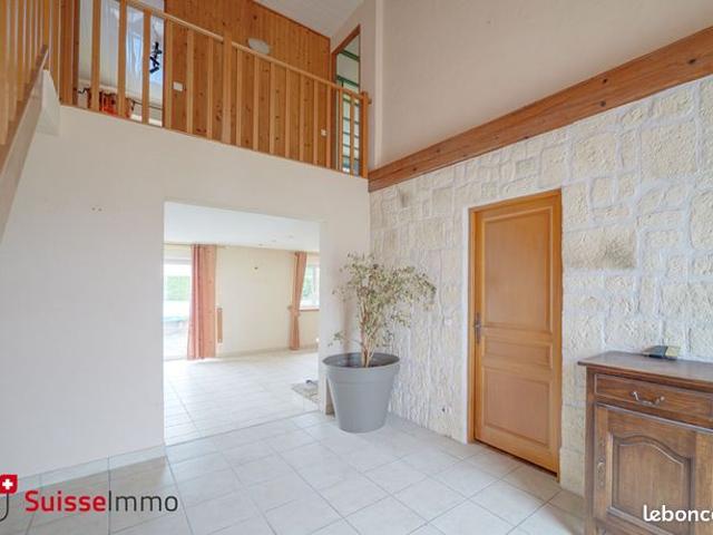 Maison vente à Montbéliard, L'isle-sur-le-doubs