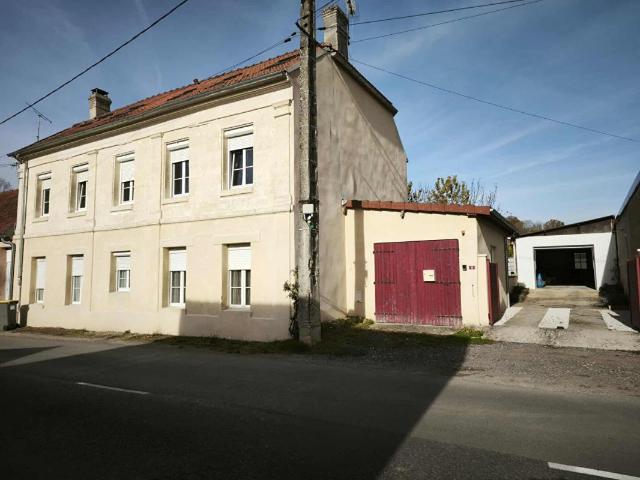 Maison vente à Laon, Bourg-et-comin