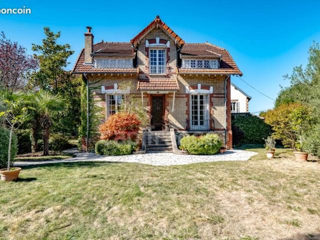 Maison vente à Le Chesnay, Le Chesnay-Rocquencourt