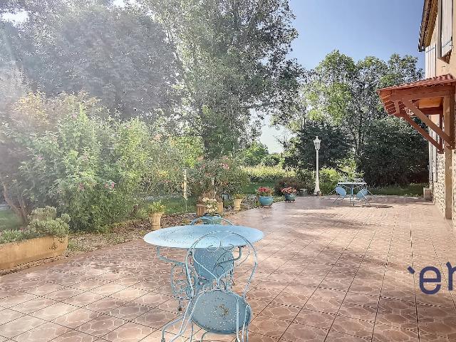 Maison vente à Mirande, Tasque
