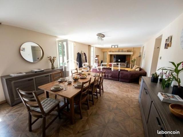 Maison vente à Sarlat-la-Canéda, Vitrac