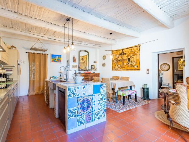 Maison vente à Carpentras, Sainte-cécile-les-vignes