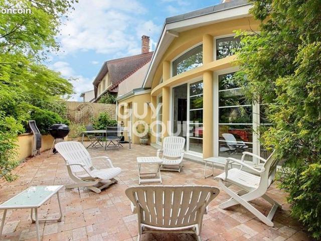 Maison vente à Nanterre, Rueil-malmaison