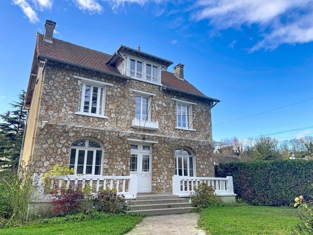 Maison vente à Pontoise, Marines