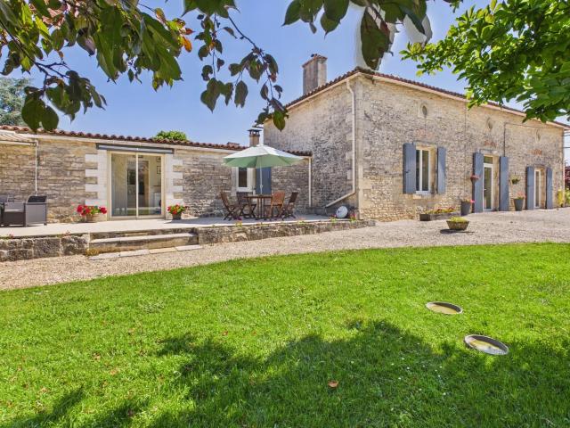 Maison vente à Niort, Limalonges