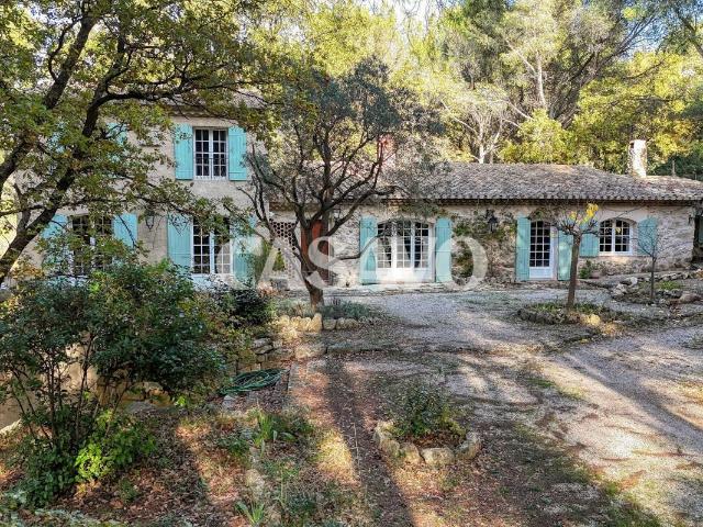 Maison vente à Aix-en-Provence, Salon-de-provence