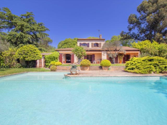 Maison vente à La Bayorre, Hyères