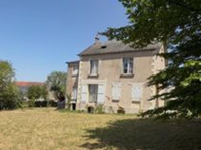 Maison vente à Chinon, Huismes