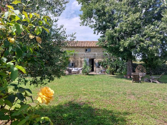 Maison vente à Nîmes, Montaren-et-saint-médiers