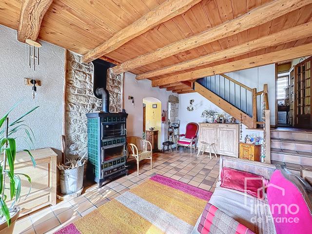 Maison vente à Nantua, Lancrans