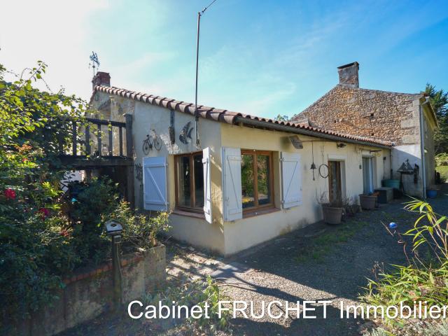 Maison vente à Saint-Hilaire-du-Bois, La Caillère-Saint-Hilaire