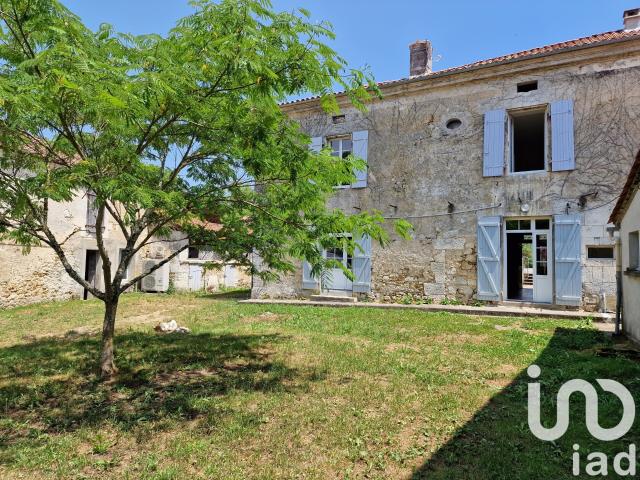 Maison vente à Nontron, Champeaux-et-la-chapelle-pommier