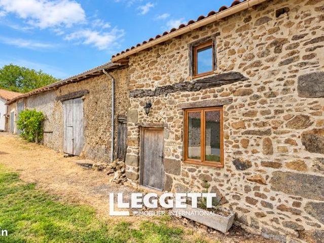 Maison vente à Montrollet, Charente