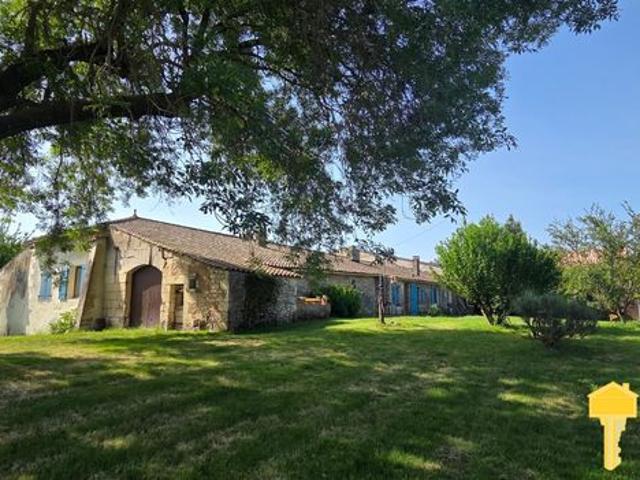 Maison vente à Jonzac, Saint-dizant-du-gua