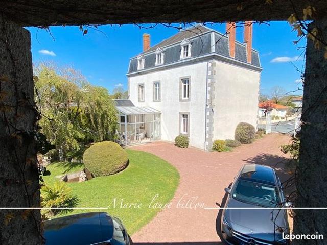 Maison vente à Bressuire, Nueil-les-Aubiers