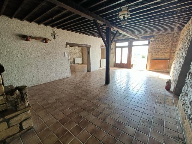 Maison vente à Charolles, Chauffailles