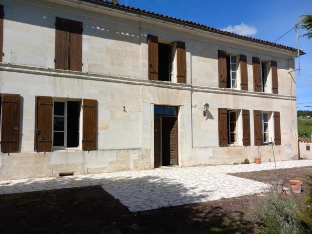 Maison vente à Jonzac