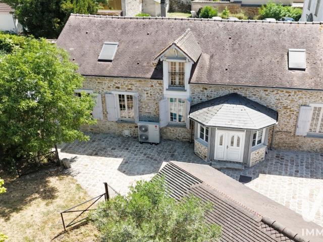 Maison vente à Melun, Coubert