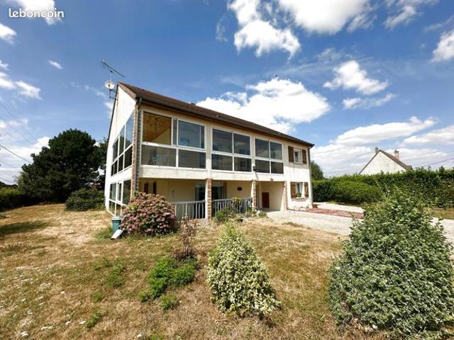 Maison vente à Bernay, Combon
