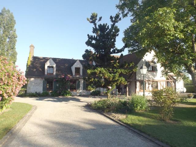 Maison vente à Orléans, Chanteau