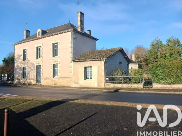 Maison vente à Montmorillon, Sommières-du-clain