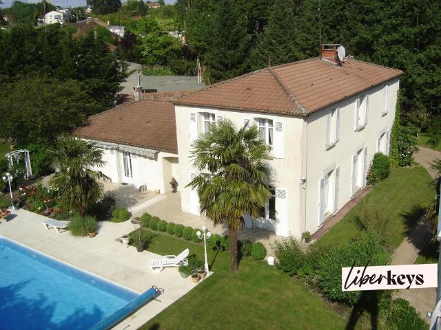 Maison vente à La Roche-sur-Yon, La Ferrière
