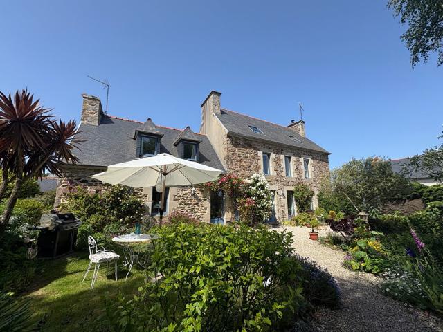 Maison vente à Guingamp, Bretagne