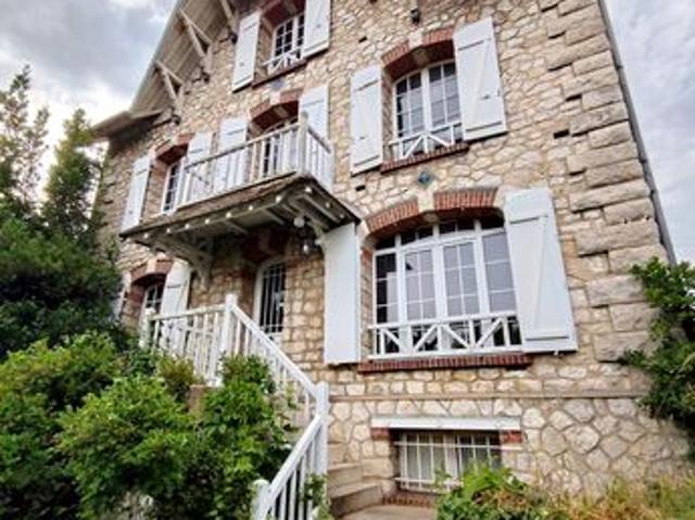 Maison vente à Fontainebleau, Saint-pierre-lès-nemours
