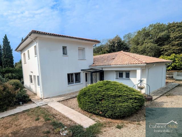 Maison vente à Bordeaux, Nouvelle-Aquitaine