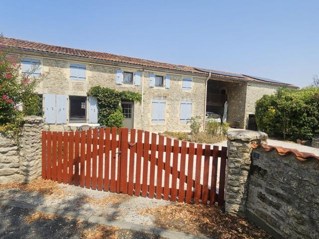 Maison vente à Ligueuil, Courant