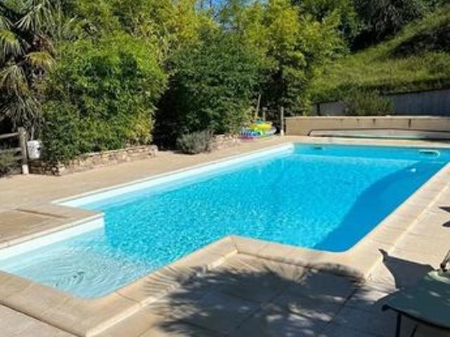 Maison vente à Brive-la-Gaillarde, Beaulieu-sur-dordogne