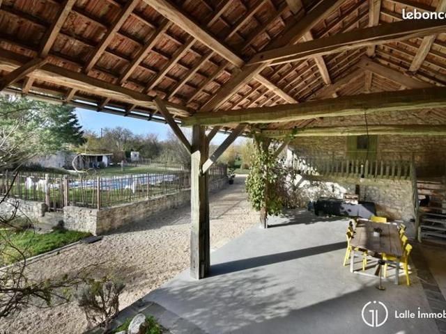 Maison vente à Vensat, Puy-de-Dôme