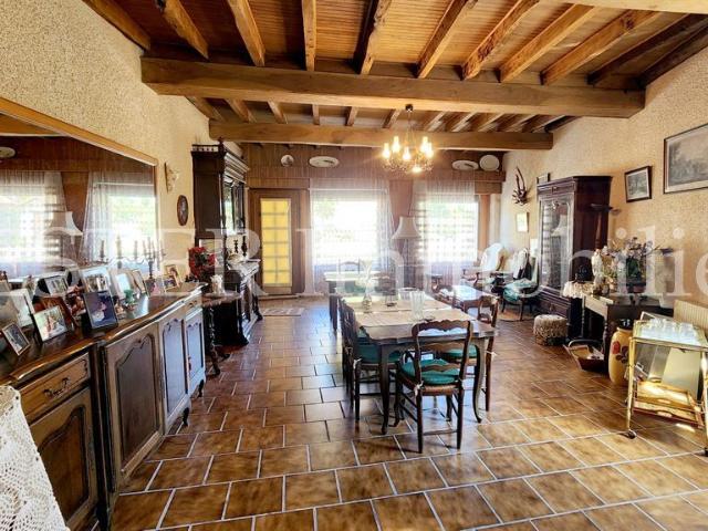 Maison vente à Saint-Laurent-des-Hommes, Dordogne