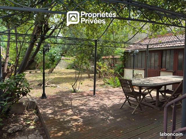 Maison vente à Nanterre, La Garenne-colombes