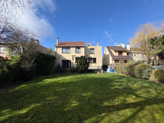 Maison vente à Bobigny, Bagnolet
