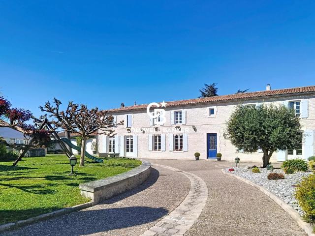 Maison vente à Saintes, Montils