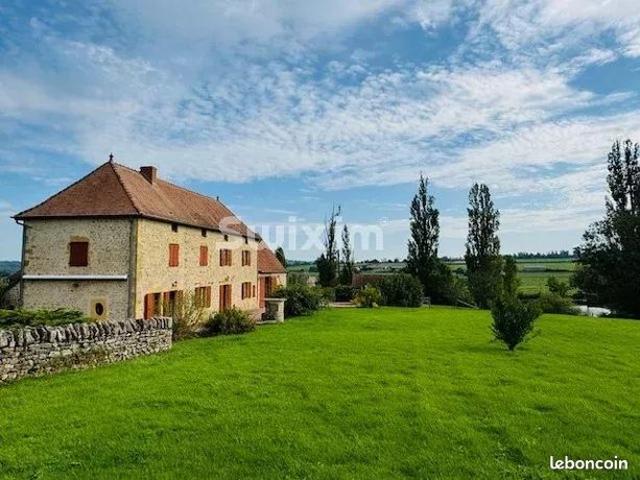 Maison vente à Charolles, Oyé