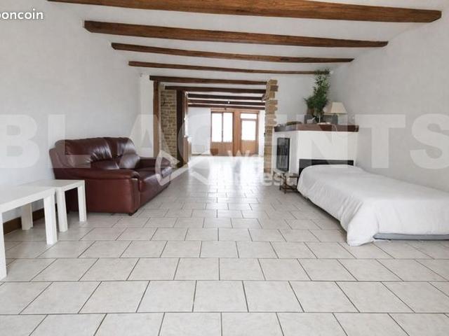 Maison vente à Sedan, Puilly-et-charbeaux
